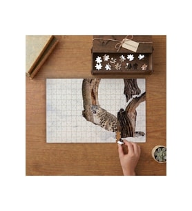 Karların Arasındaki Leopar Tasarımı 240 parça Ahşap Puzzle Ahşap Kutuda MP02685