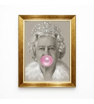 Tablore Altın Çerçeveli Sakız Şişiren Kraliçe Elizabeth Tasarımlı Pop Art Modern Tablo