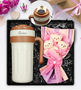 Kişiye Özel Çelik 700 ML Dereceli Termos & Üçlü Peluş Ayıcık Buketi