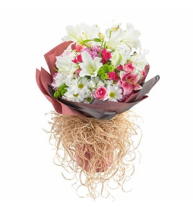 Somon Bukette Pembe ve Beyaz Lilyumlar