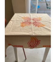 Krem Rengi El Yapımı Desenli Yemek Masası Salon Masası Masa Örtüsüsü, 100 X 100 (Açık Bej)