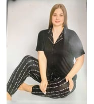 Pijamoni Kadın Viskon Büyük Beden Kısa Kol Boydan Düğmeli İnce Pijama Takımı 7550/1 - 1 Adet (Siyah)