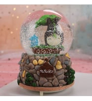 Totoro Chinchilla Tasarımlı Püskürtmeli Işıklı Müzikli Kar Küresi