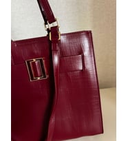 SARI METAL DETAYLI BORDO KLASİK ÇANTA 