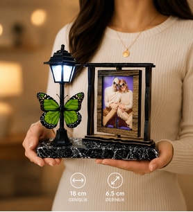 Kişiye Özel 2 Fotoğraflı Ahşap Çerçeveli LED Lamba Size Özel LED Lambalı Hediye