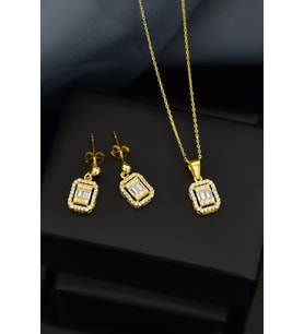 Papatya Silver 925 Ayar Gümüş Zirkon Baget Taşlı Çivili Küpe Ve Tepelikli Baget Kare Taş Kolye Set (Gold)