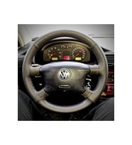 DİKİŞLİ DİREKSİYON KILIFI SİYAH/NOKTALI DERİ SİYAH DİKİŞLİ VOLKSWAGEN PASSAT İÇİN