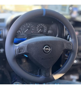 DİKİŞLİ DİREKSİYON KILIFI SİYAH DERİ MAVİ YÜZÜK MAVİ DİKİŞLİ OPEL ASTRA FOTODAKİ DİREKSİYON İÇİN