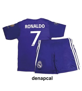 RONALDO MOR REAL MADRİD 2017 CARDİFF ŞAMPİYONLAR LİGİ FİNALİ 3'LÜ ÇOÇUK FUTBOL FORMA SETİ(FORMA,ŞORT VE ÇORAP)