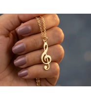 Kişiye Özel 925 Ayar Gümüş Zarif Sol Anahtarı Kolye (Gold)