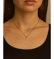 Fıora P Harfi  Çelik Zirkon Taşlı Harf Kolye Sade Şık Gold Ayarlanabilir Zincir Sevgiliye Arkadaşa Eşe Anneye Hediyelik