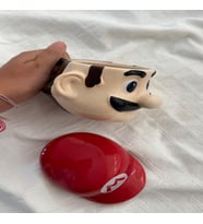 Mobgift Super Mario 3D Tasarım Şapka Kapaklı Kupa Bardak