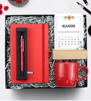 Kişiye Özel Defter & Kalem & Kupa & Takvim Hediye Seti (Kırmızı)