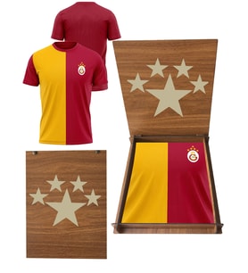 Galatasaray Orijinal 5 Yıldız Parçalı Forma T-shırt 5 Yıldız Ahşap Kutulu (Sarı-Kırmızı)