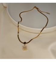 Baget taşlı kolye