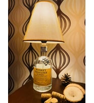 MONKEY SHOULDER ŞIK TASARIMLI ABAJUR