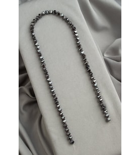 Hematit Doğal Taş Parlak Füme Burgu Kesim 6x6mm Dizi [AA]