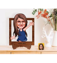 BK Gift Kişiye Özel Kız Çocuk Karikatürlü Ahşap Standlı 3D Biblo-4 (Beyaz)