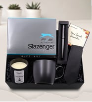 Kişiye Özel Gri Metalik Roller Kalem & Slazenger Activesport Deodorant ve Parfüm Seti & Siyah Mat Kupa & Vanilya Kokulu Bardak Mum & Siyah Kravat Hediye Seti