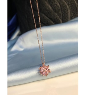 Vog Özel Tasarım Şık Model 925 Ayar Gümüş Roze Renk Pembe Lotus Çiçeği Kolye Sarı,Beyaz Renk Seçeği (Rose)