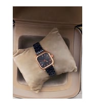 Siyah  Rose Gold Renk Vintage Minimal Metal Kadın Kol Saati Doğum Günü Hediyelik Avantajlı Kampanyalı İndirimli Kuponlu Özel Ürün