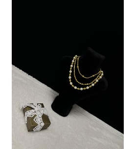 AMOR FACE LUXURY  TASARIM ÖZEL DAVET GECE GOLD -BEYAZ-KARE BONCUK SIRALI 3 LÜ KADIN İNCİ GERDANLIK