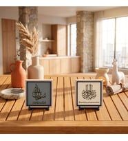 Salon Sehpaları, Komodin ve Ev İçin Tesbih Simgesi Stantlı Tasarım ve Damla Hat Besmele İkili Takım 10x10 cm, Pudra - Kül Gri