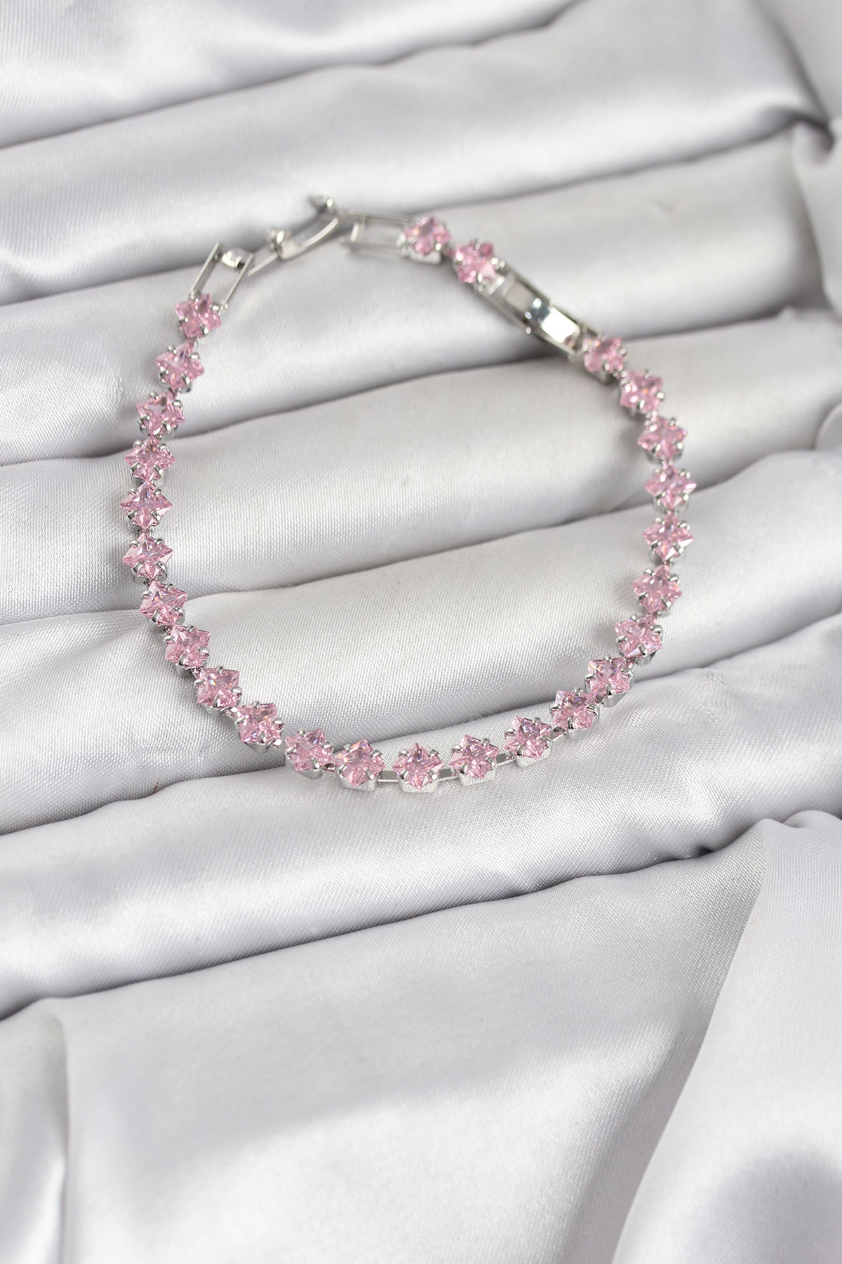 Pembe Kare Zirkon Taşlı Gümüş Renk Pirinç Su Yolu Kadın Bileklik 5886 - GLST4020-7941