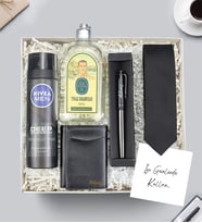 Siyah Kravat & Kartlık & Nivea Tıraş Köpüğü & Eyüp Sabri Tuncer Tıraş Kolonyası & Kalem Hediye Seti