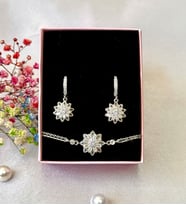925 Ayar Gümüş Lotus Çiçeği Küpe & Bileklik Takı Seti