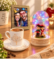 Kişiye Özel Fotoğraflı Hayat Ağacı Porselen Kahve Fincanı ve Renkli LED Oturan Çiftli Fanus