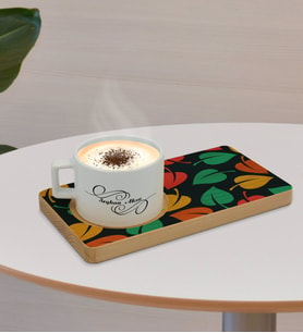 BK Gift Kişiye Özel Yapraklar Tasarımlı Doğal Ahşap Tabaklı Seramik Fincan Sunum Seti  Model 7