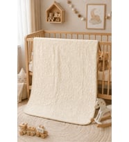 Dinarsu Embos Bebek Battaniyesi 100x120 cm Yumuşak, Sıcacık ve Konforlu