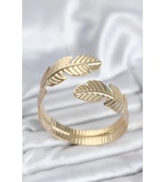 Yaprak Model Gold Renk Kadın Bileklik
