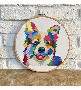 Seretamin Handmade Köpek Kanaviçe Nakışlı Duvar Süsü (Çok Renkli-Beyaz)