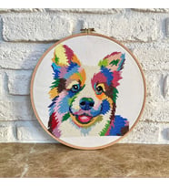 Seretamin Handmade Köpek Kanaviçe Nakışlı Duvar Süsü (Çok Renkli-Beyaz)