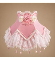 Pembe Kadife Kaplı Beyaz Dantelli El Yapımı Çiçek Dekorlu Abajur Şapkası 27x25cm