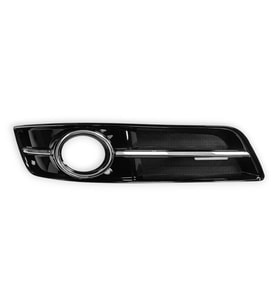 Audi A3 Sportback 2009-2012 Sağ Sis Farı Kapağı Parlak Krom 8P0807682J