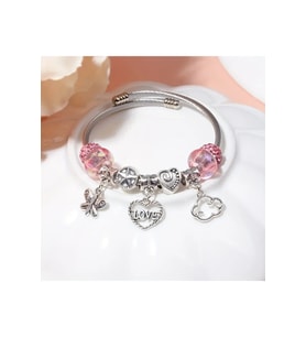 Yeni Tarz ,Pembe Love Crystal Taşlı Aşk Kalp , Sevgi Charmlı Bileklik, Ahşap Kutu İçerisinde