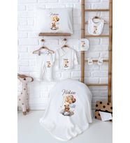 Pia Baby Premium İsim Baskılı Yenidoğan Erkek Bebek Hediyelik %100 Pamuk Set 5063-02 (Ekru)
