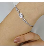 Pırlanta Tasarımlı Baget Taşlı 925 Ayar Gümüş Bileklik