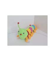 Sevimli Tırtıl Peluş Uyku Arkadaşım 60 Cm (Çok Renkli)