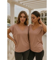 Kadın Pembe Viskon Ön Arka V Yakalı T-shirt Yarasa Kol Relaxed Bluz