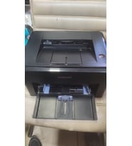 Samsung ML-1640 Mono Lazer Yazıcı İkinci El Siyah Beyaz Hızlı Baskı USB Bağlantılı