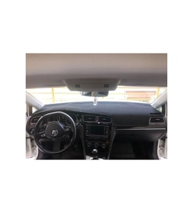 Volkswagen Golf 7 Uyumlu Modellerine Uygun Torpido Koruma Halısı Siyah Kenar Renk Siyah