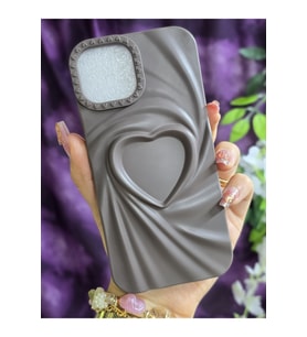 Iphone 15 Uyumlu 3D Kalpli Kahverengi Silikon Kılıf