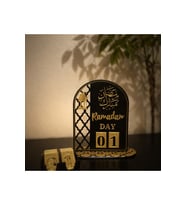 Ramazan Takvimi Masaüstü Dekoru  Değiştirilebilir Günlü Siyah Gold Ramazan Takvimi