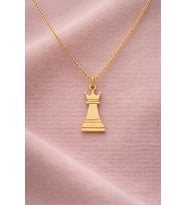 Kişiye Özel 925 Ayar Gümüş Modern Satranç Vezir Oueen Kolye (Gold)