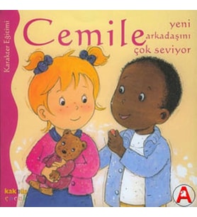 Cemile Yeni Arkadaşını Çok Seviyor