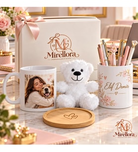 Mirellora Kişiye Özel Hediye Kutusu – Beyaz Peluş Ayıcık Kupa Kalemlik